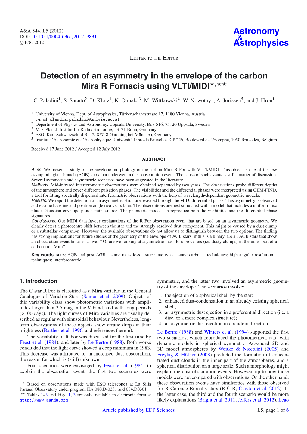 Detection of an Asymmetry in the Envelope of the Carbon Mira R Fornacis Using VLTI/MIDI�,