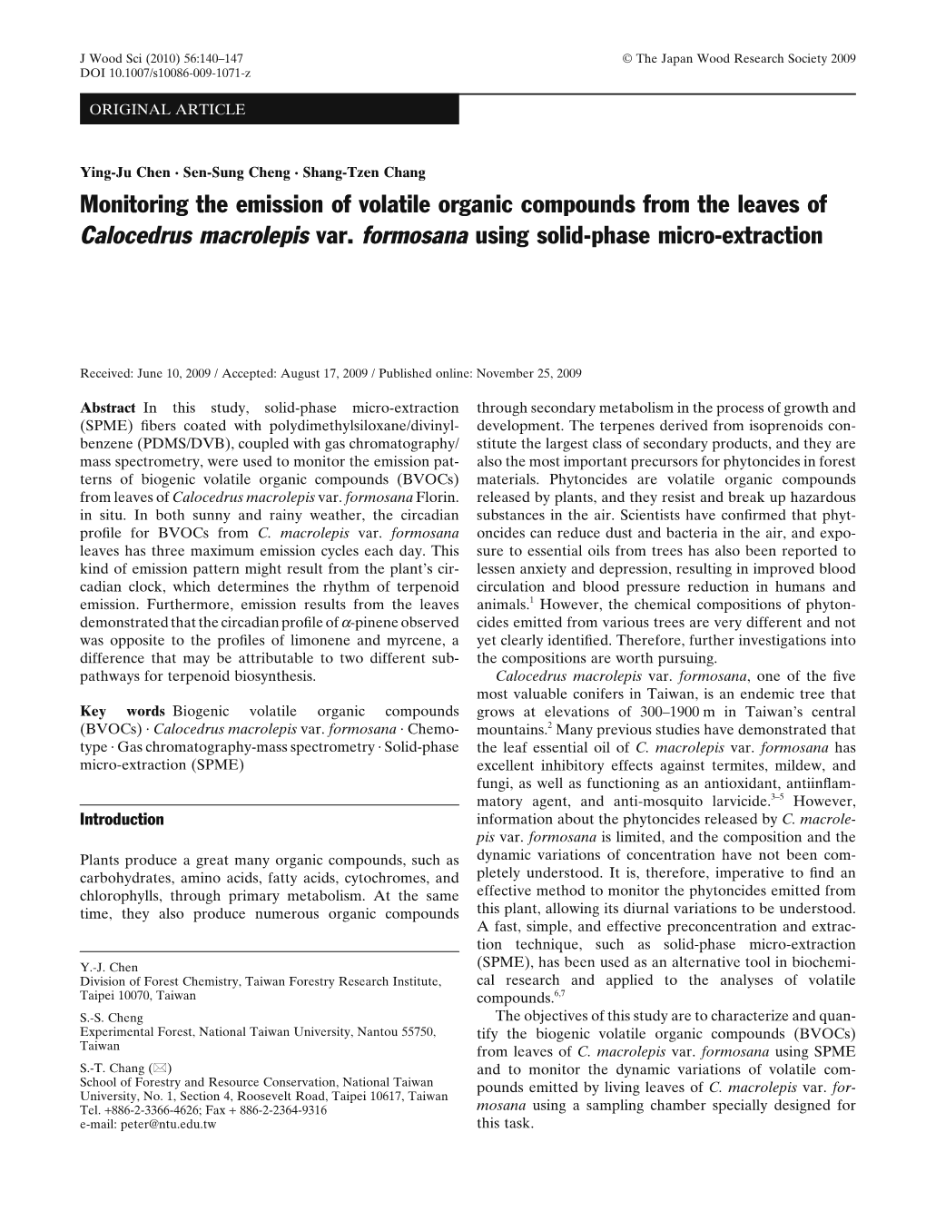 Monitoring the Emission of Volatile Organic Compounds from the Leaves of Calocedrus Macrolepis Var