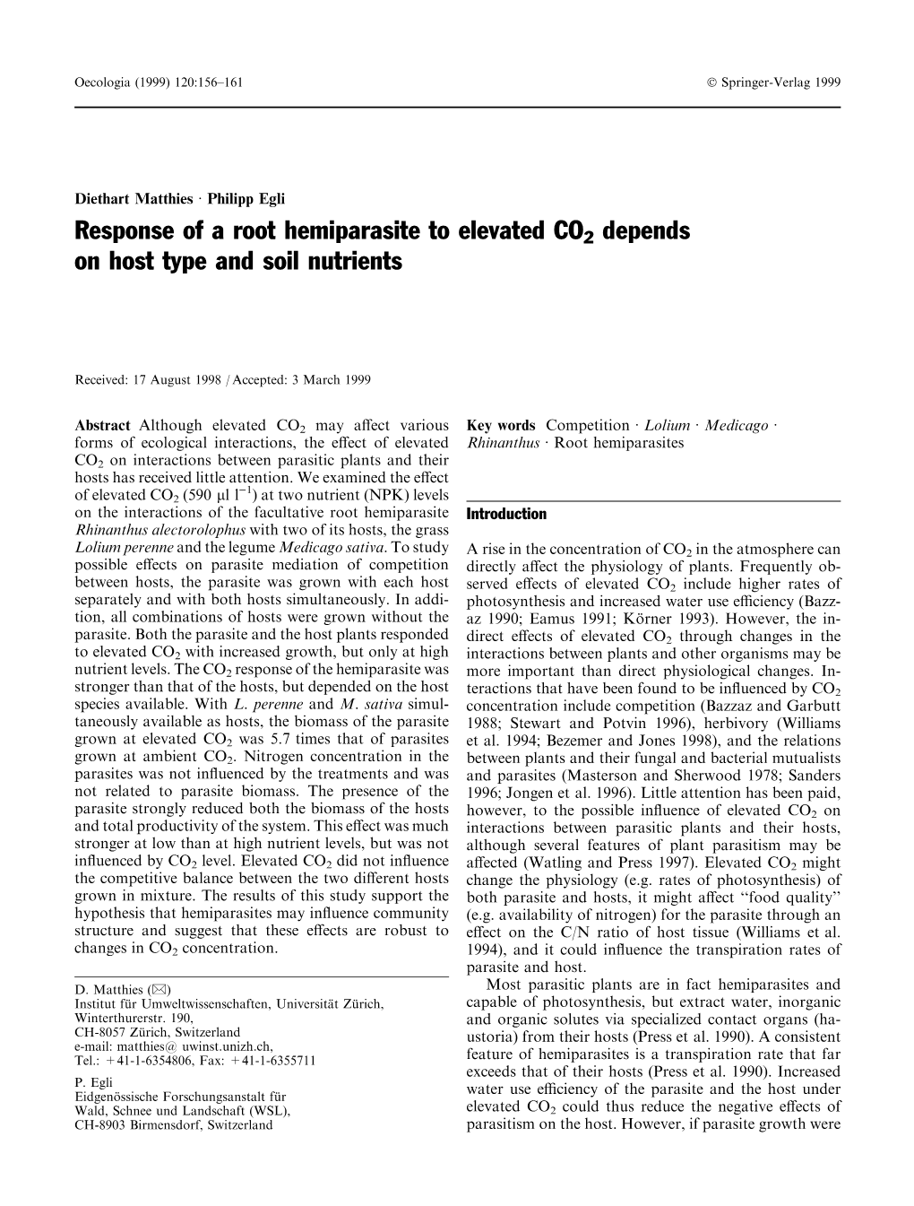 Response of a Root Hemiparasite to Elevated CO2 Depends on Host Type and Soil Nutrients