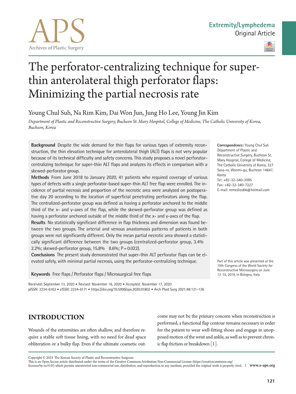 Thin Anterolateral Thigh Perforator Flaps: Minimizing the Partial Necrosis Rate