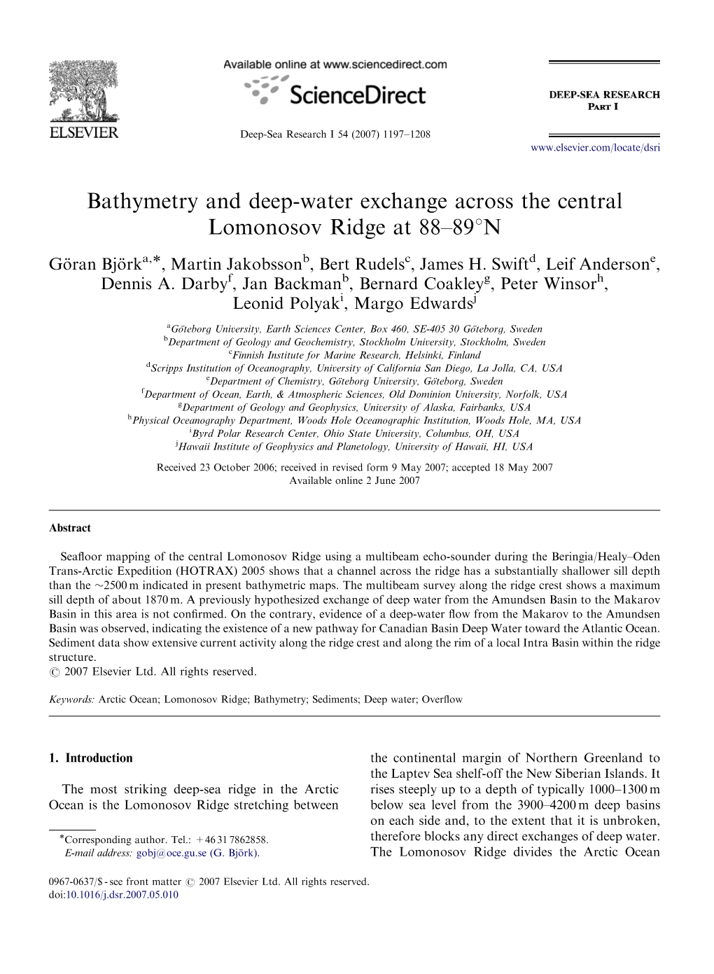 Bathymetry and Deep-Water Exchange Across the Central Lomonosov Ridge at 88–891N