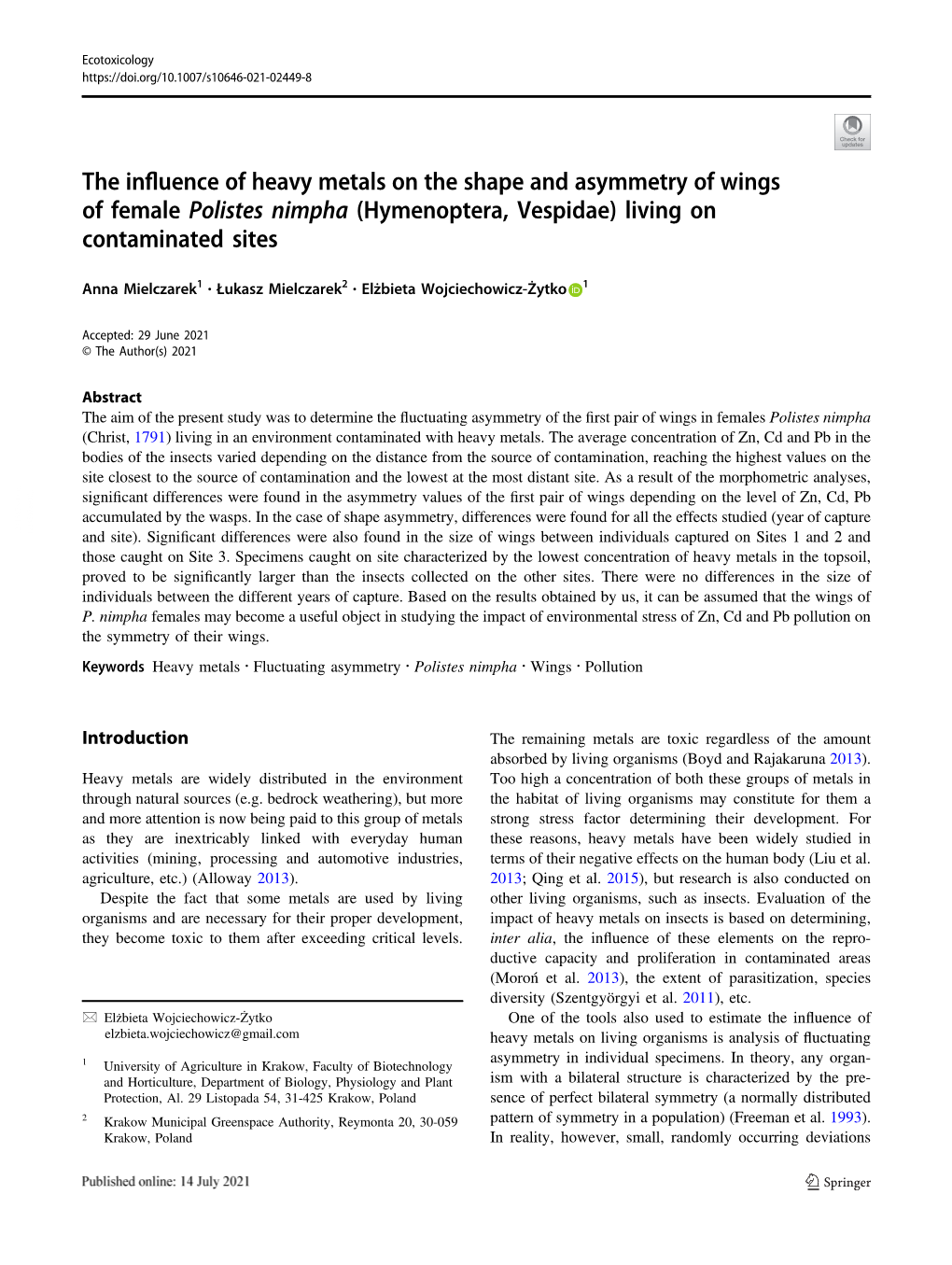 The Influence of Heavy Metals on the Shape and Asymmetry of Wings Of