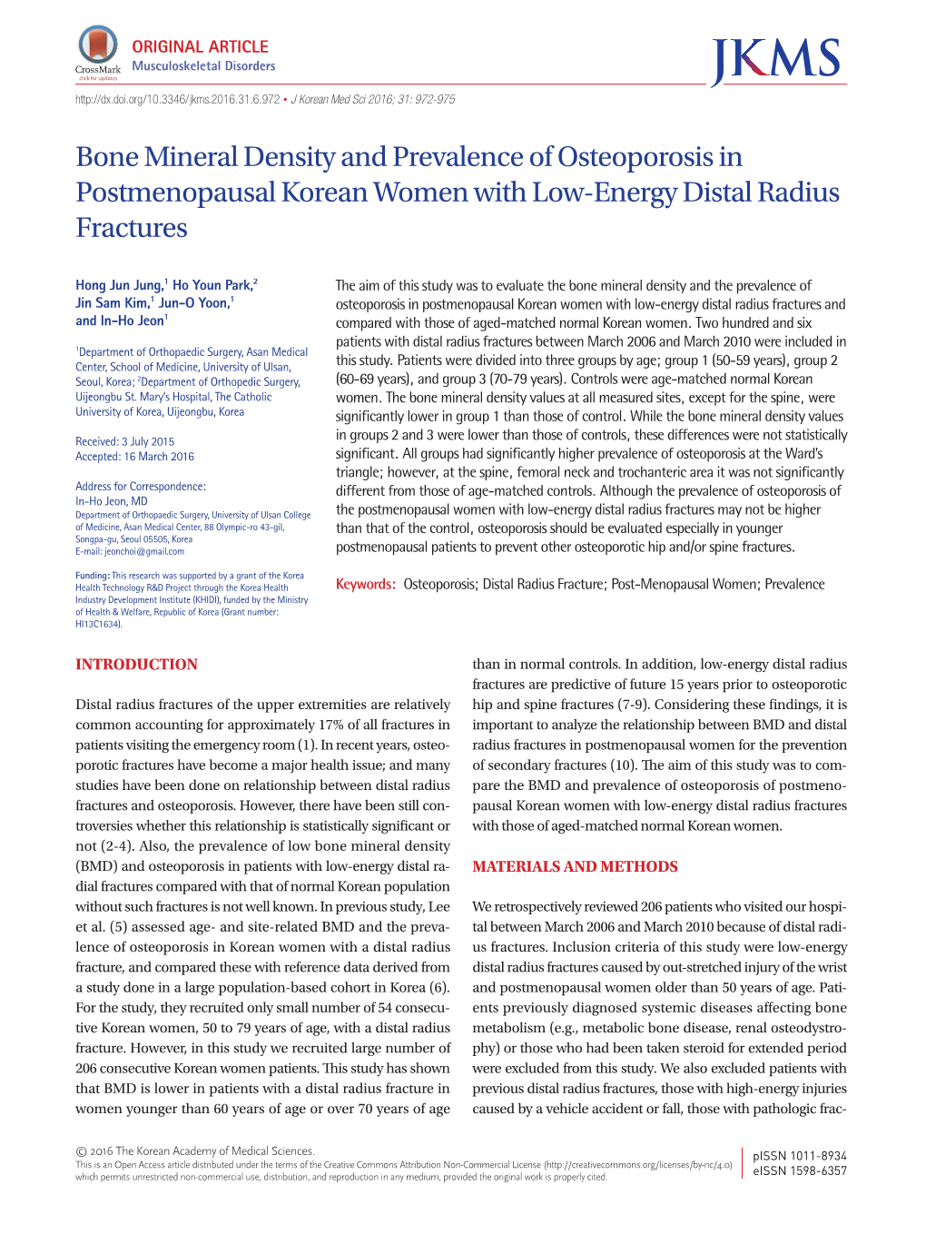 Bone Mineral Density and Prevalence of Osteoporosis in Postmenopausal Korean Women with Low-Energy Distal Radius Fractures