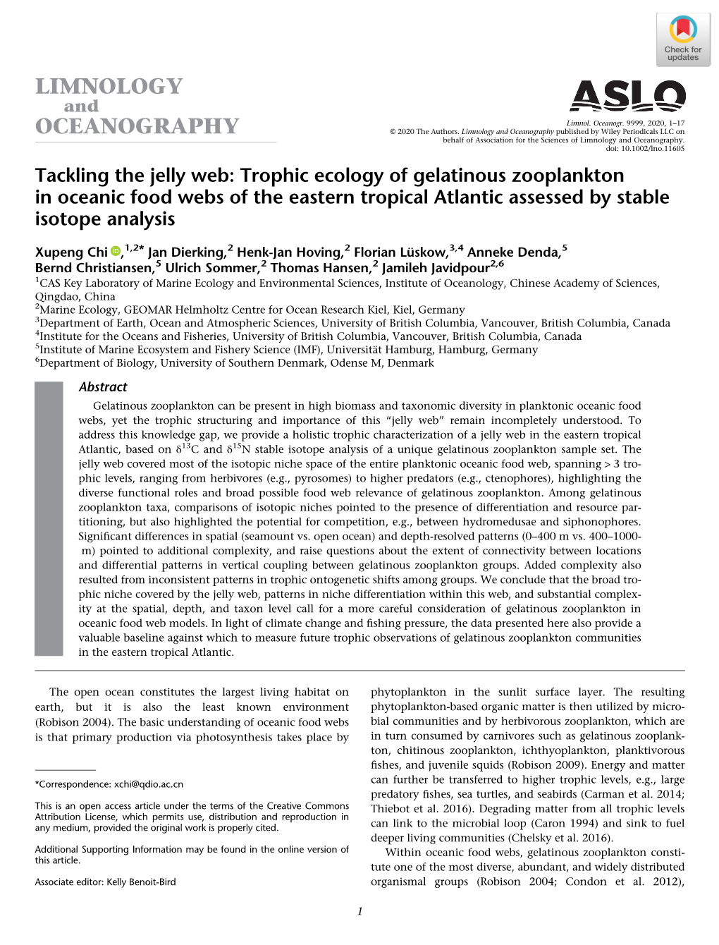 Trophic Ecology of Gelatinous Zooplankton in Oceanic Food Webs of the Eastern Tropical Atlantic Assessed by Stable Isotope Analysis