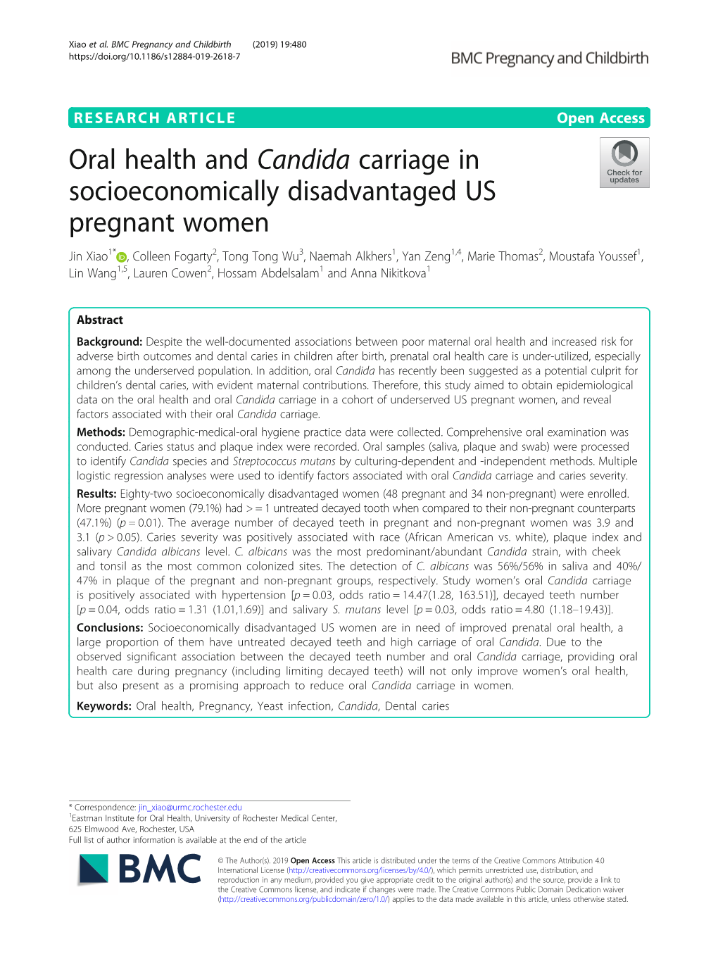 Oral Health and Candida Carriage in Socioeconomically Disadvantaged