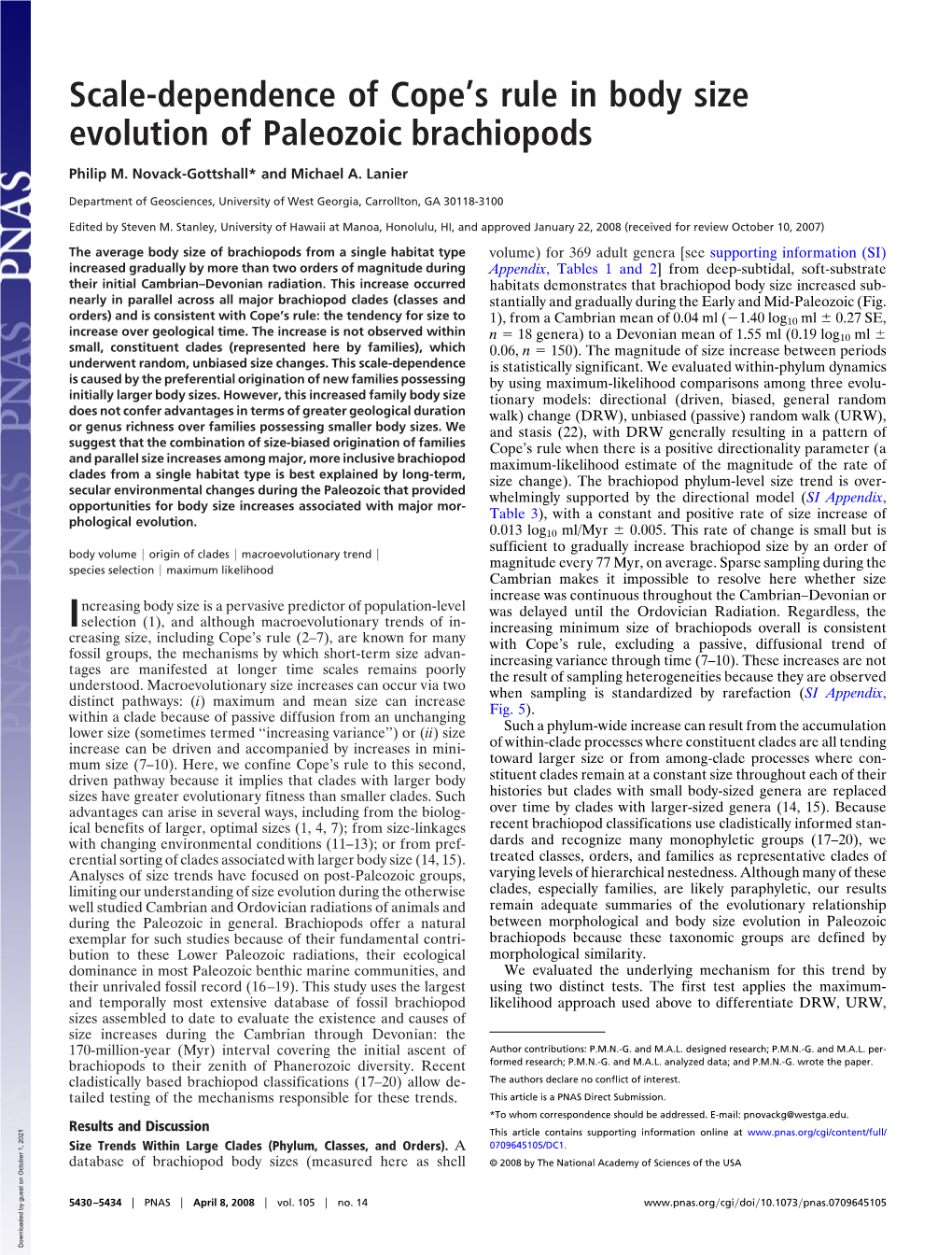 Scale-Dependence of Cope's Rule in Body Size Evolution of Paleozoic