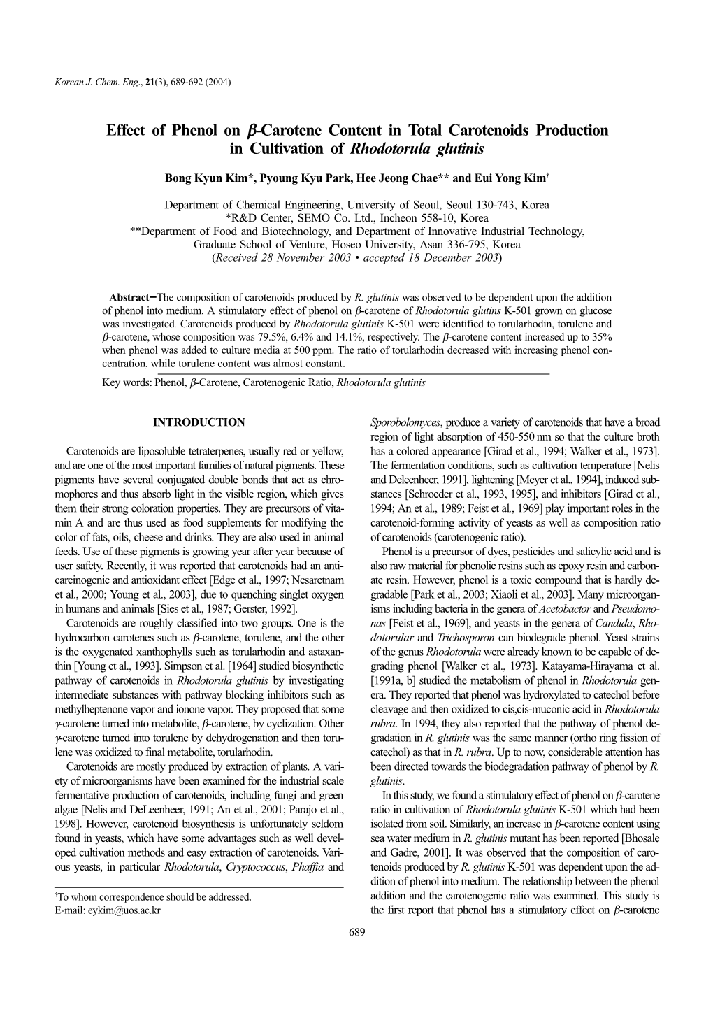 Effect of Phenol on Β-Carotene Content in Total Carotenoids Production in Cultivation of Rhodotorula Glutinis