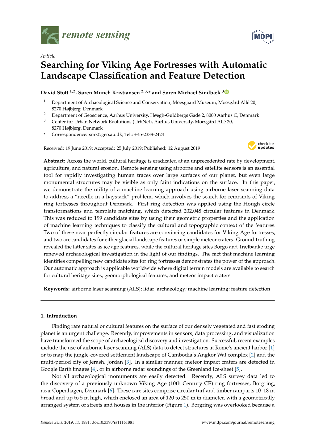 Searching for Viking Age Fortresses with Automatic Landscape Classiﬁcation and Feature Detection