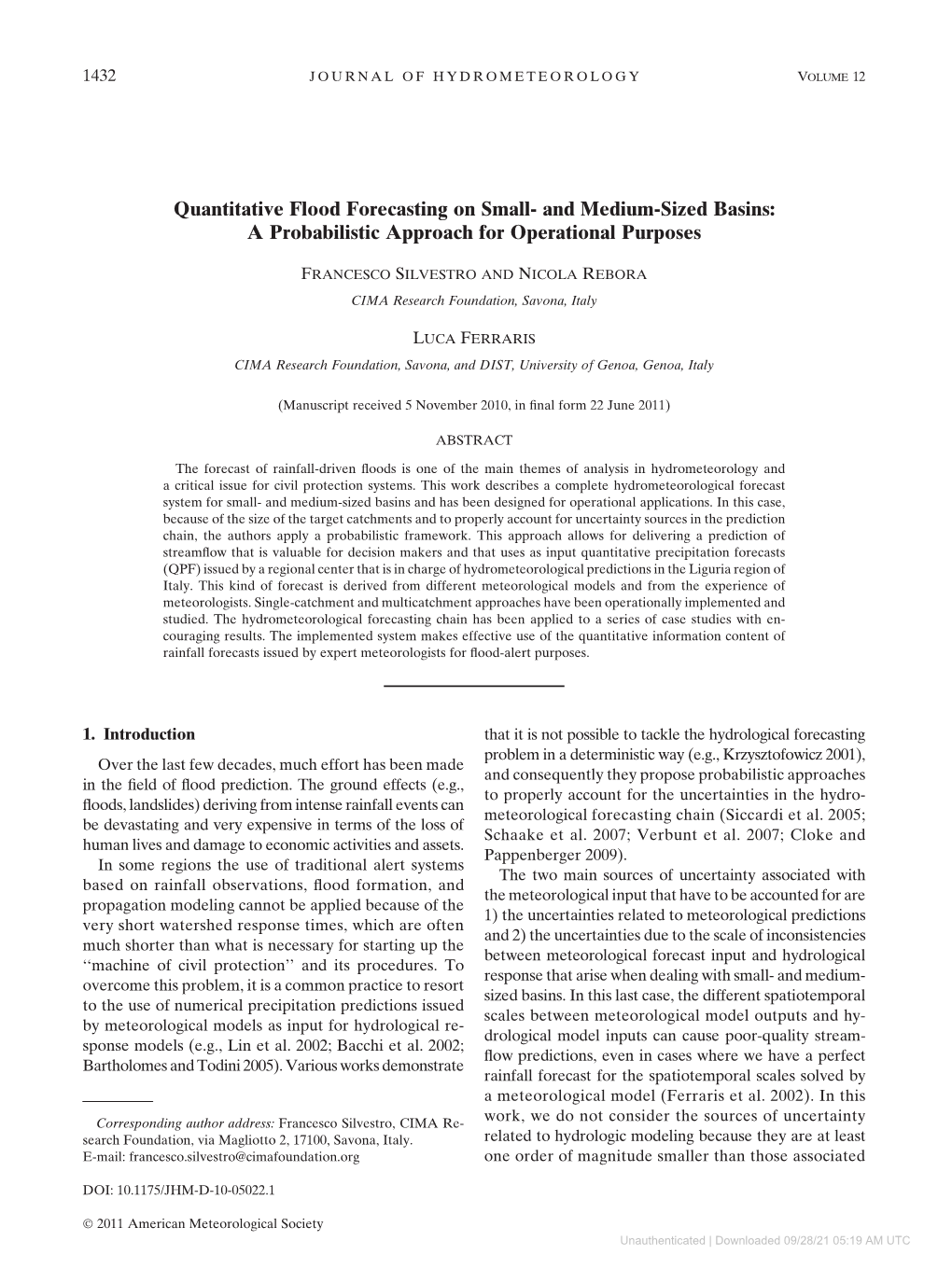 Quantitative Flood Forecasting on Small- and Medium-Sized Basins: a Probabilistic Approach for Operational Purposes