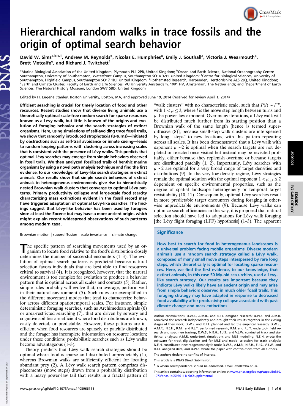 Hierarchical Random Walks in Trace Fossils and the Origin of Optimal Search Behavior