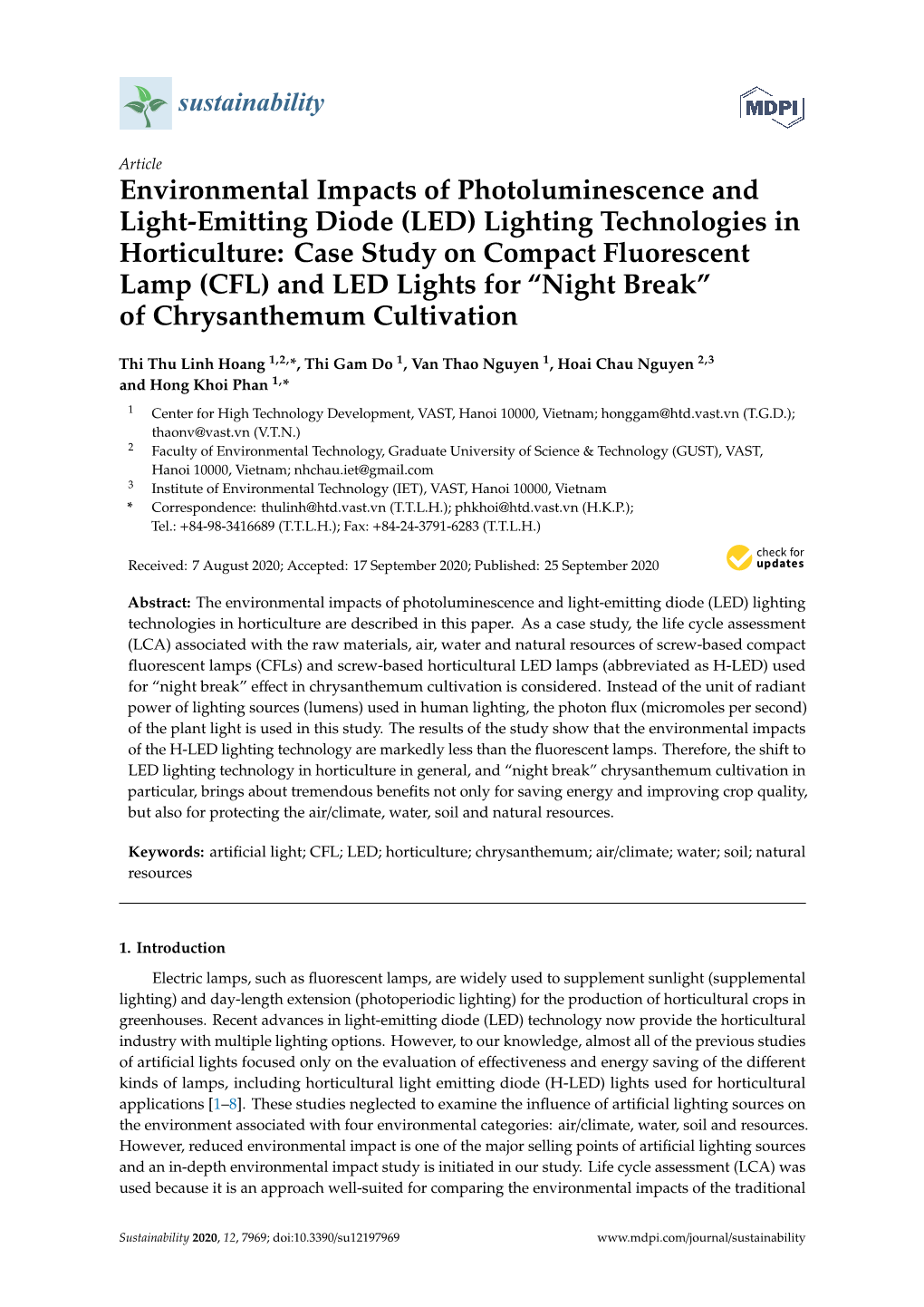 Environmental Impacts of Photoluminescence and Light