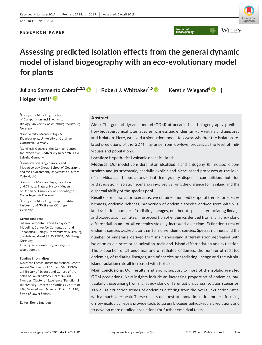 Assessing Predicted Isolation Effects from the General Dynamic Model of Island Biogeography with an Eco‐Evolutionary Model for Plants