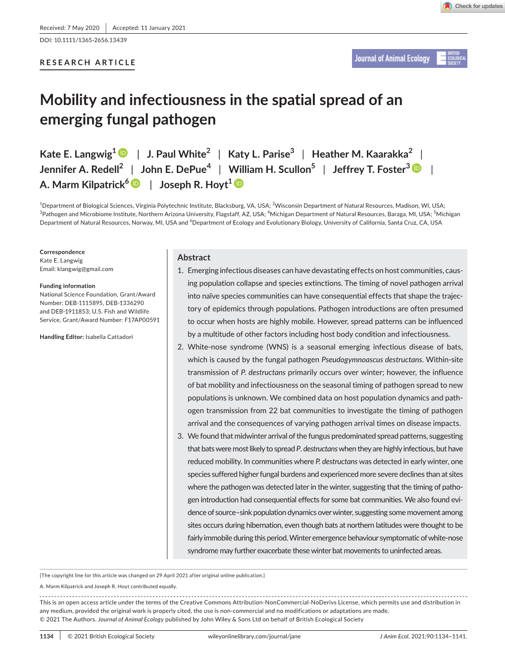 Mobility and Infectiousness in the Spatial Spread of an Emerging Fungal Pathogen