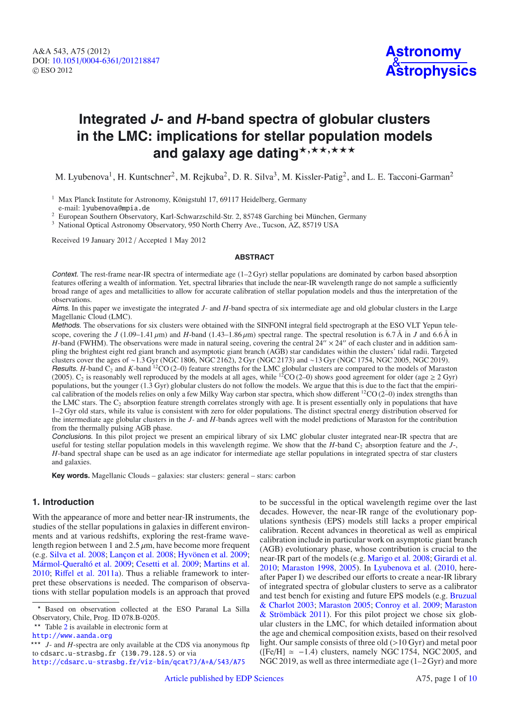 And H-Band Spectra of Globular Clusters in The