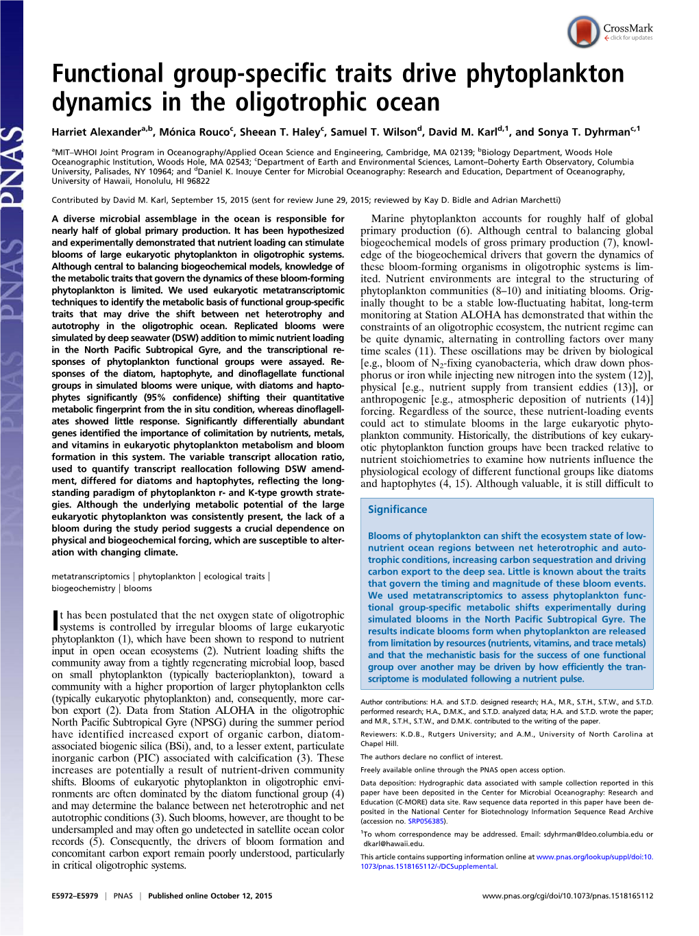 Functional Group-Specific Traits Drive Phytoplankton Dynamics in the Oligotrophic Ocean