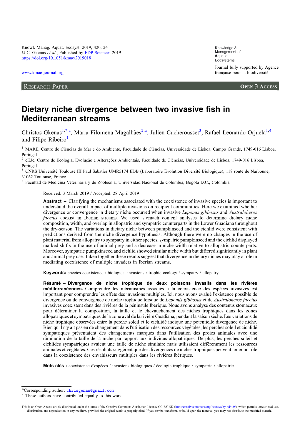 Dietary Niche Divergence Between Two Invasive Fish in Mediterranean