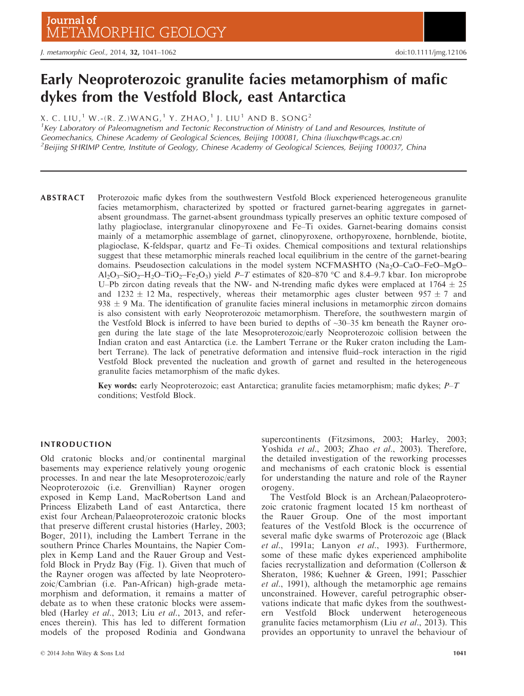 Early Neoproterozoic Granulite Facies Metamorphism of Mafic Dykes From