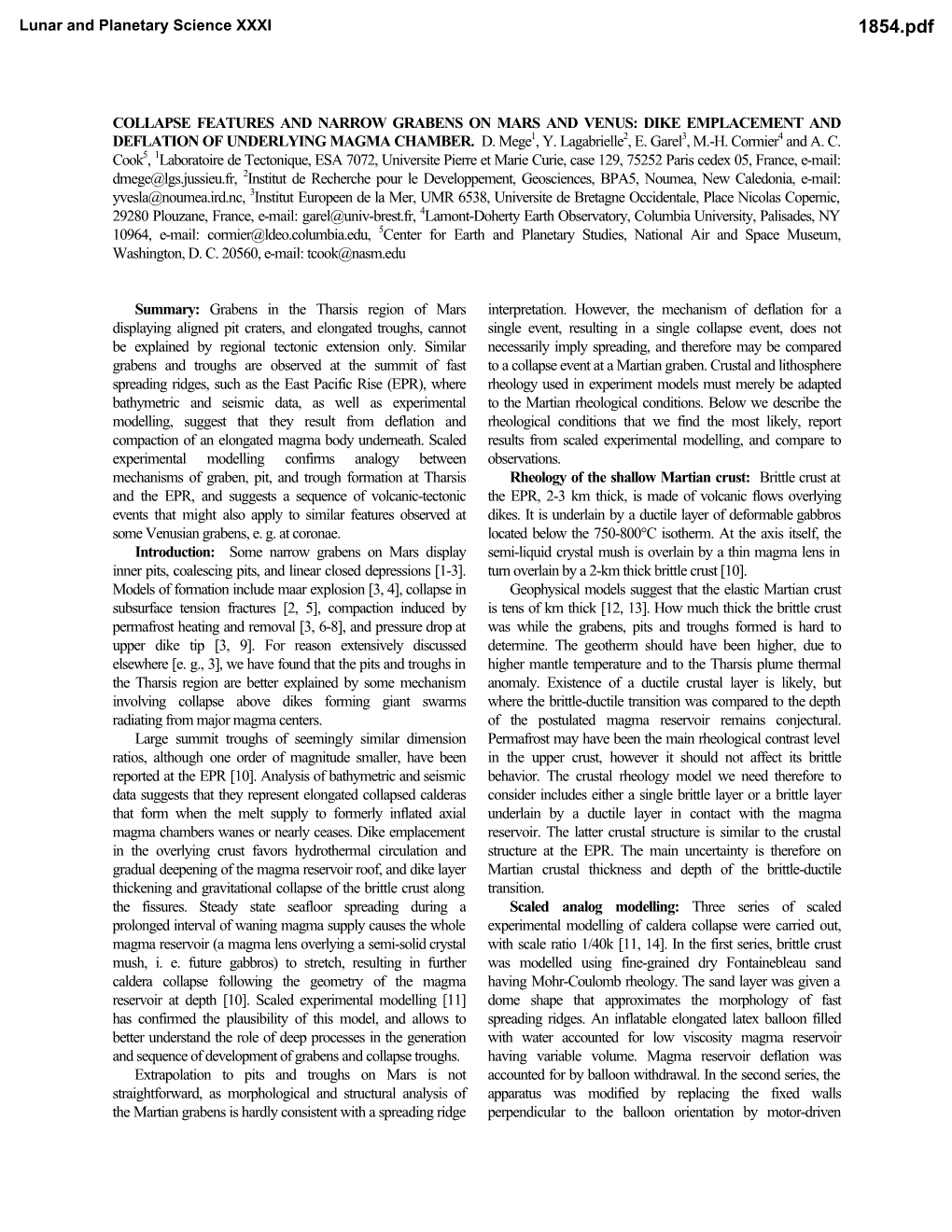 Collapse Features and Narrow Grabens on Mars and Venus: Dike Emplacement and Deflation of Underlying Magma Chamber