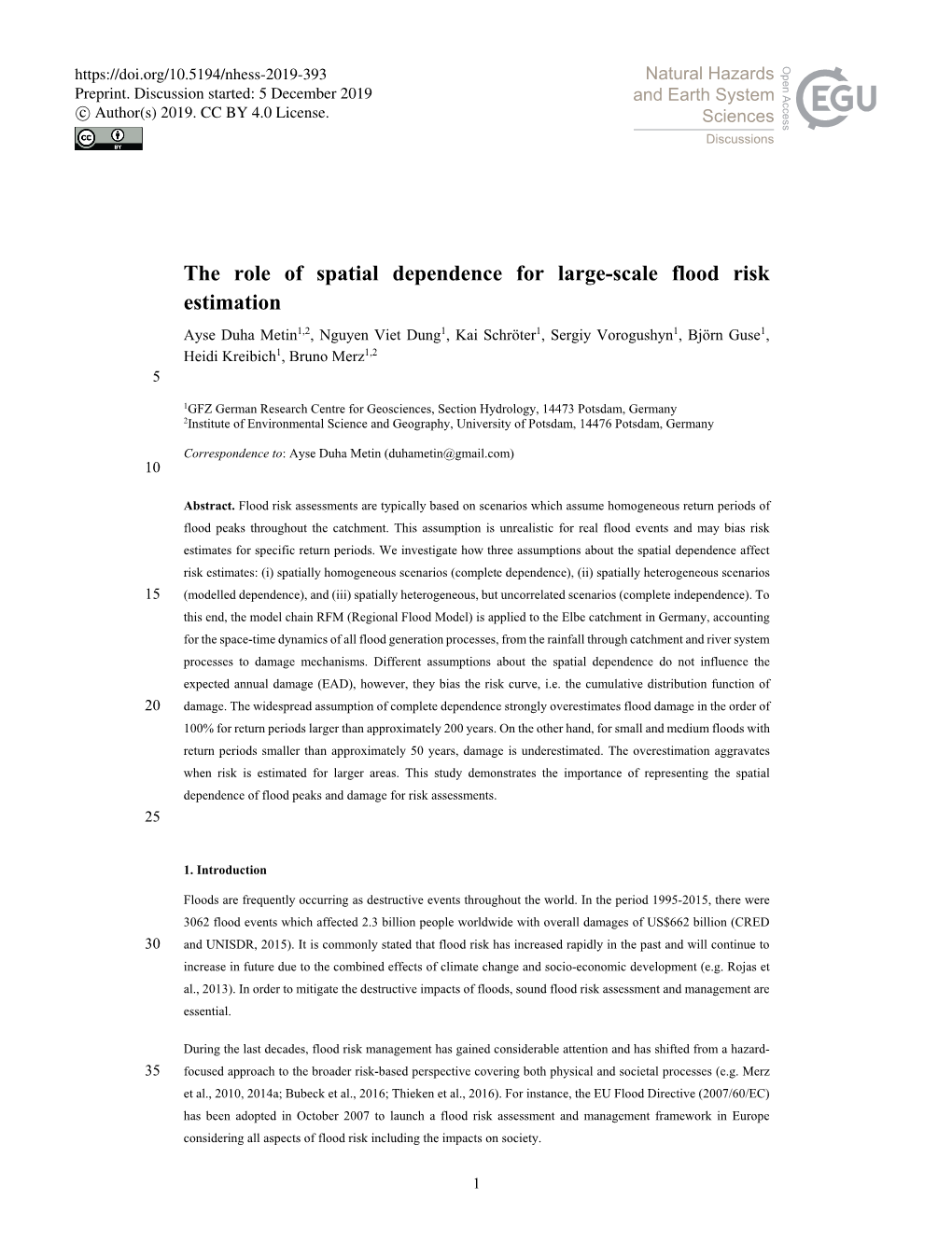 The Role of Spatial Dependence for Large-Scale Flood Risk Estimation