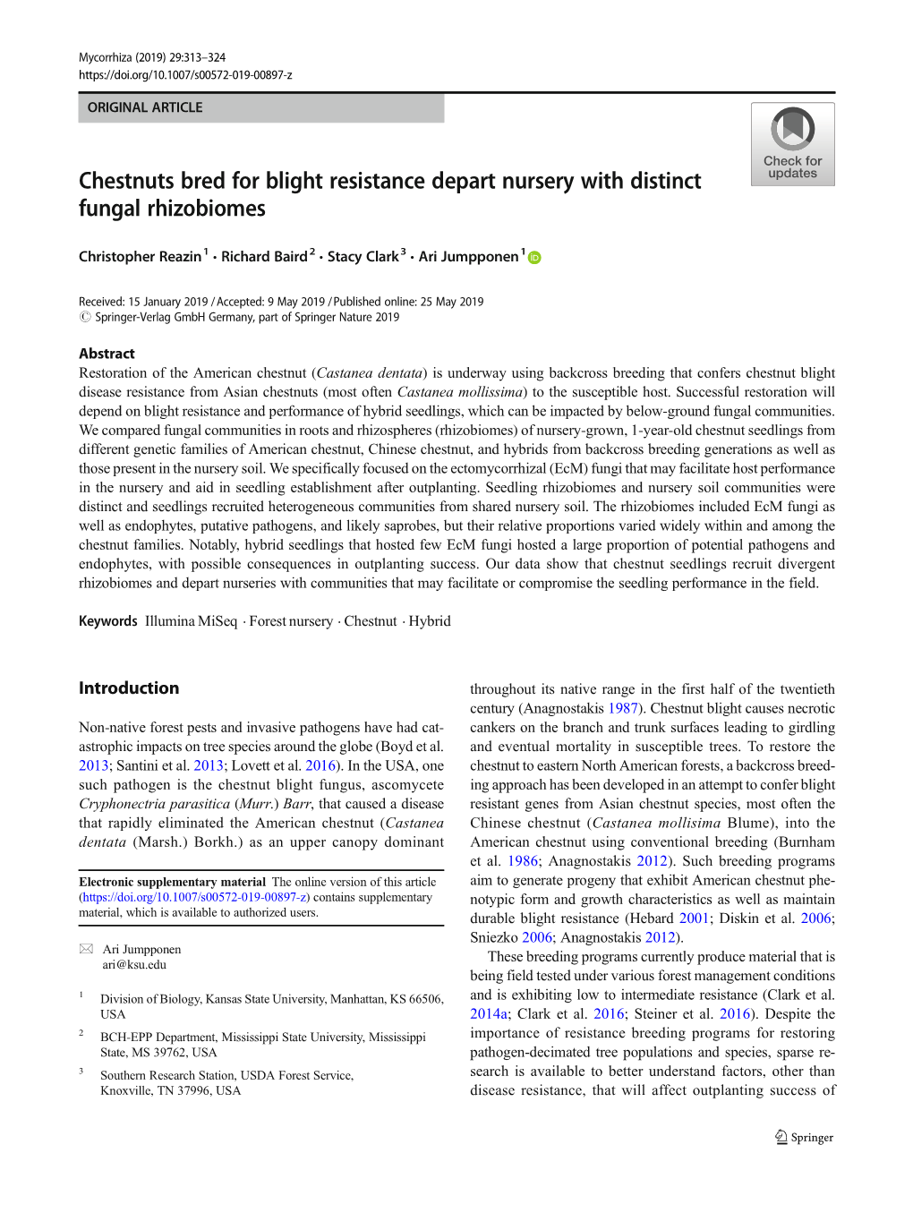 Chestnuts Bred for Blight Resistance Depart Nursery with Distinct Fungal Rhizobiomes