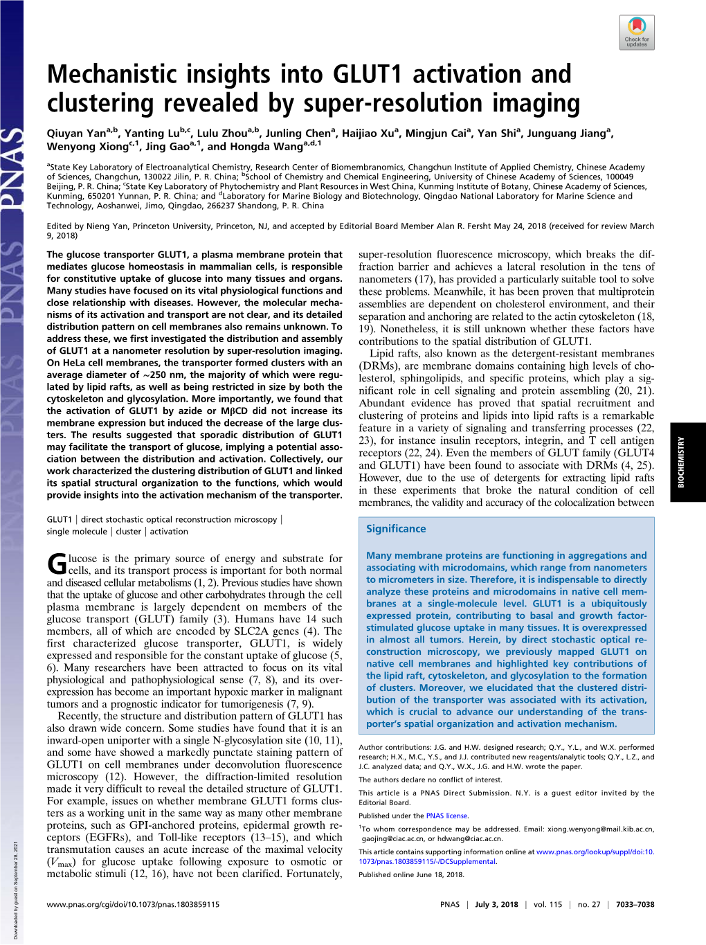 Mechanistic Insights Into GLUT1 Activation and Clustering Revealed by Super-Resolution Imaging