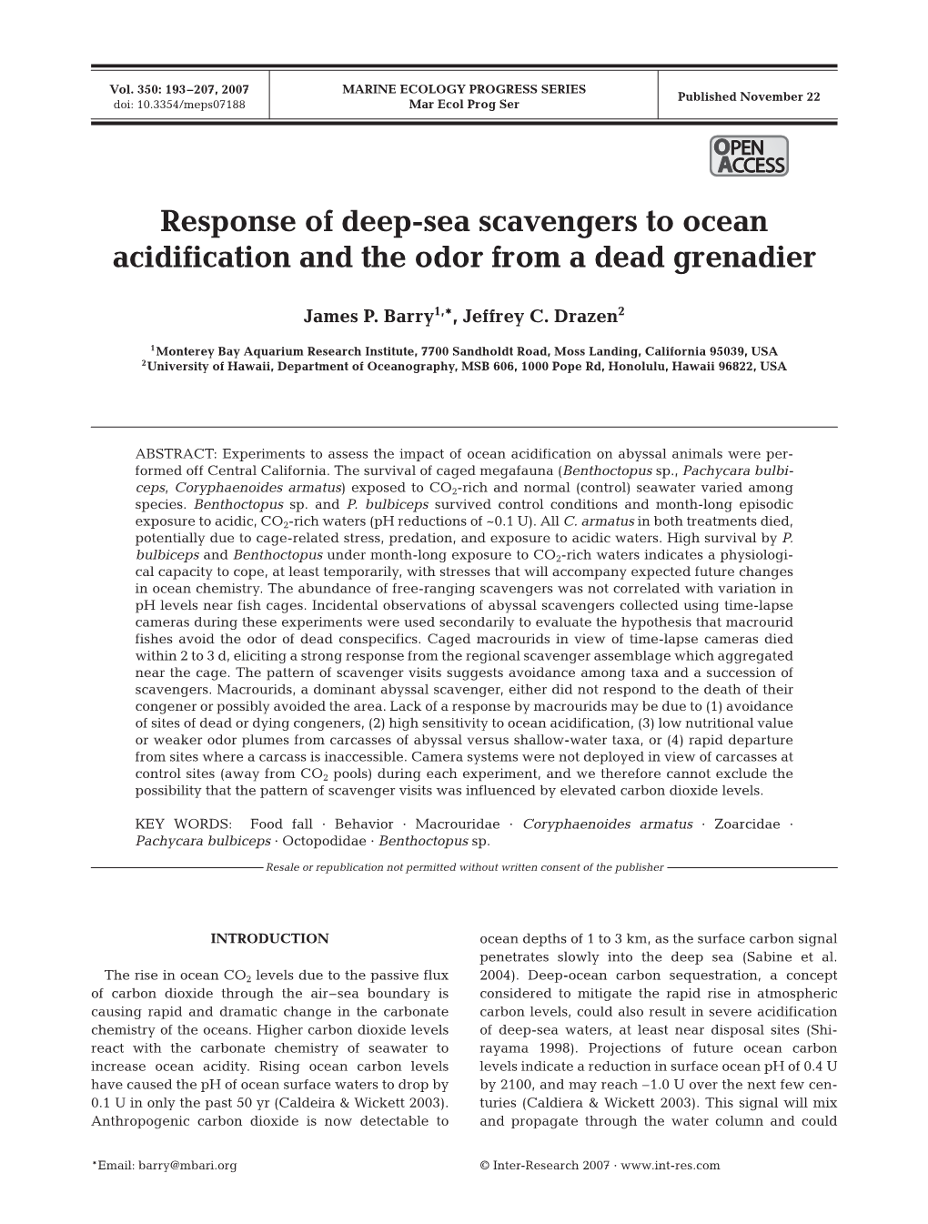 Response of Deep-Sea Scavengers to Ocean Acidification and the Odor from a Dead Grenadier