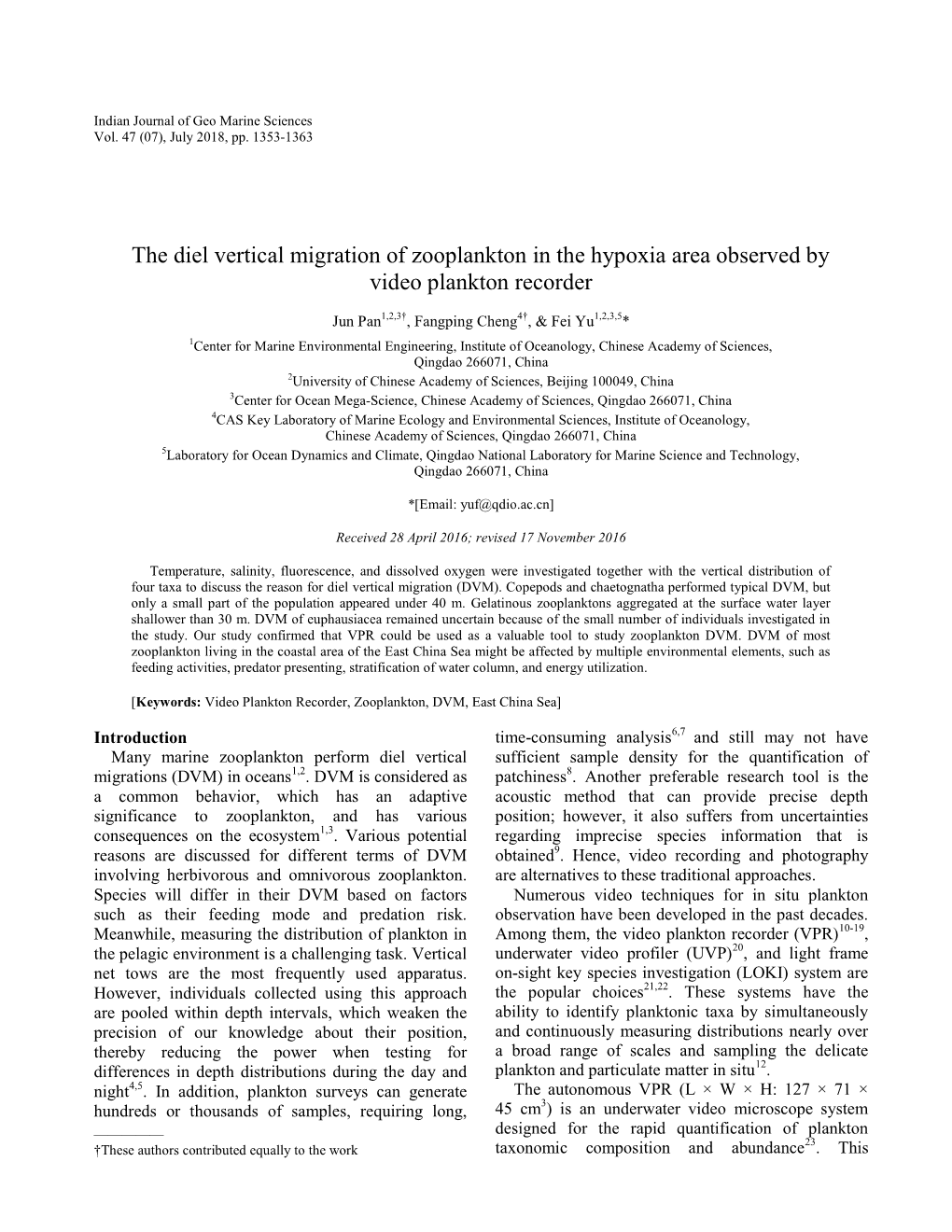 The Diel Vertical Migration of Zooplankton in the Hypoxia Area Observed by Video Plankton Recorder