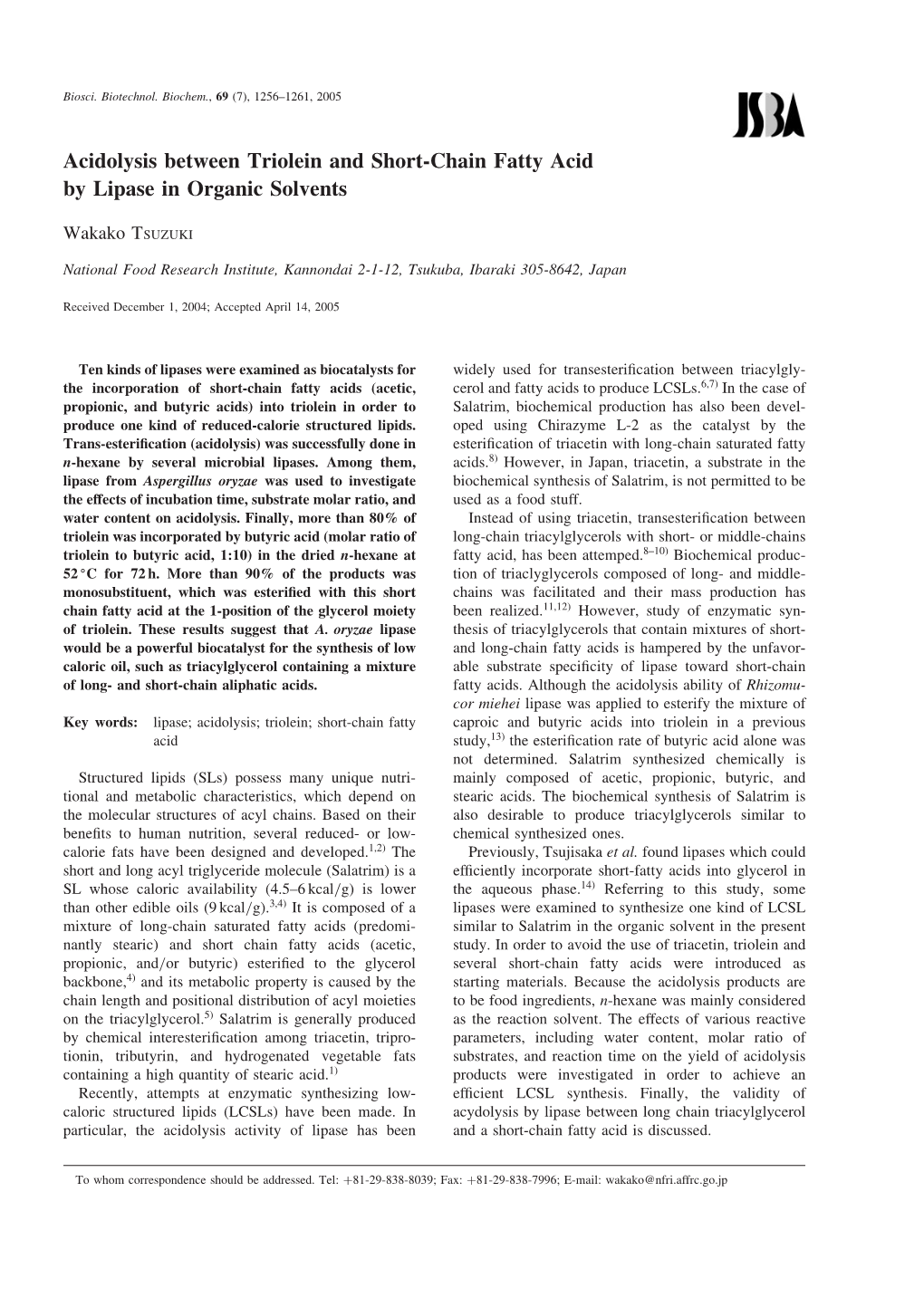 Acidolysis Between Triolein and Short-Chain Fatty Acid by Lipase in Organic Solvents