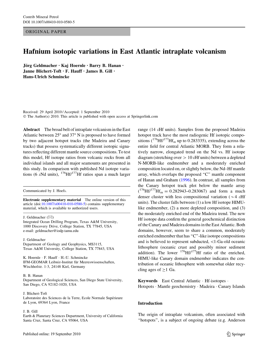 Hafnium Isotopic Variations in East Atlantic Intraplate Volcanism