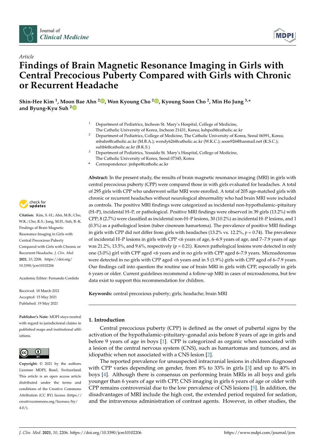 Findings of Brain Magnetic Resonance Imaging in Girls with Central Precocious Puberty Compared with Girls with Chronic Or Recurrent Headache