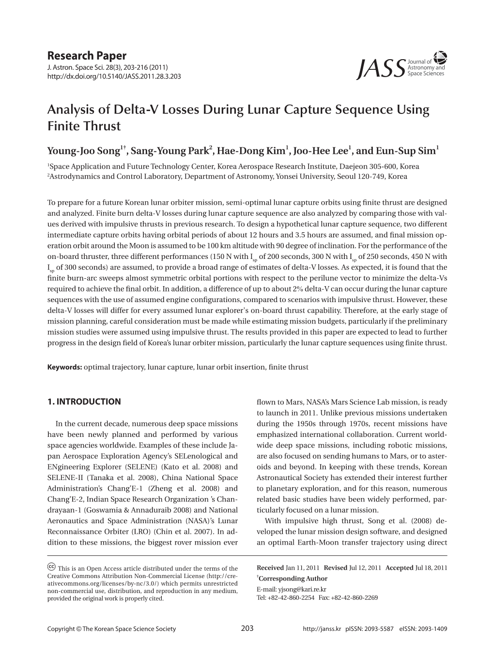 Analysis of Delta-V Losses During Lunar Capture Sequence Using Finite Thrust