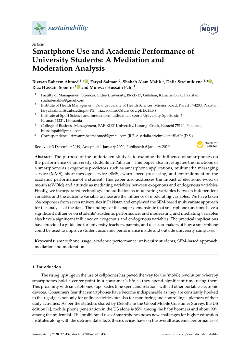 Smartphone Use and Academic Performance of University Students: a Mediation and Moderation Analysis