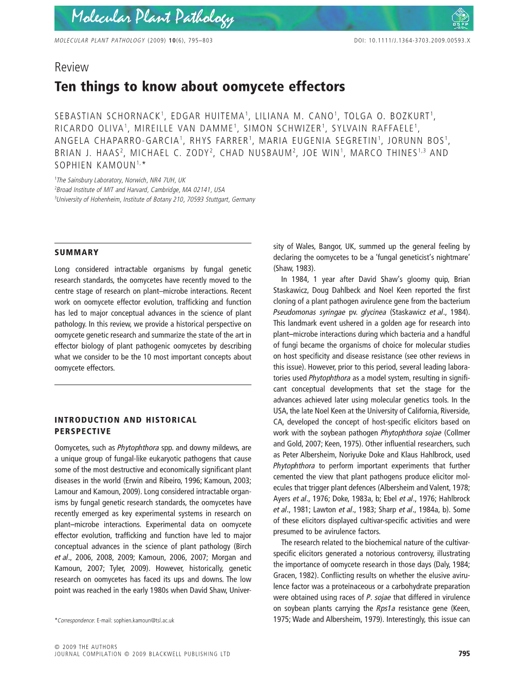 Review Ten Things to Know About Oomycete Effectors