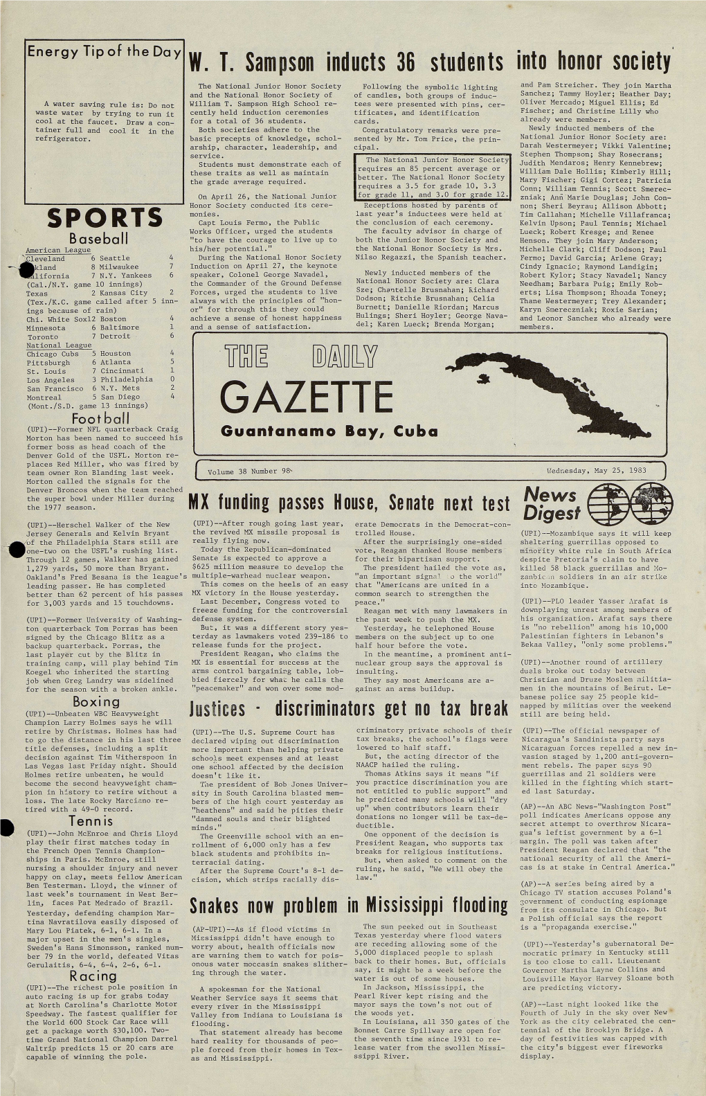 GAZETTE (UPI)--Former NFL Quarterback Craig Morton Has Been Named to Succeed His Guantanamo Bay, Cuba Former Boss As Head Coach of the Denver Gold of the USFL