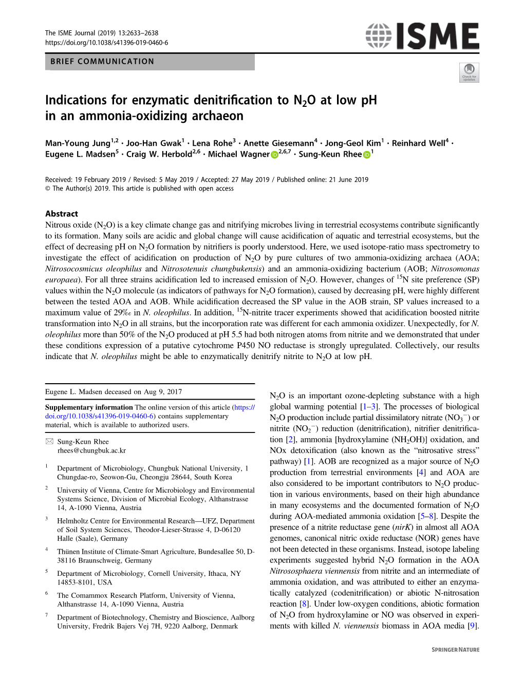 Indications for Enzymatic Denitriication to N2O at Low Ph in an Ammonia