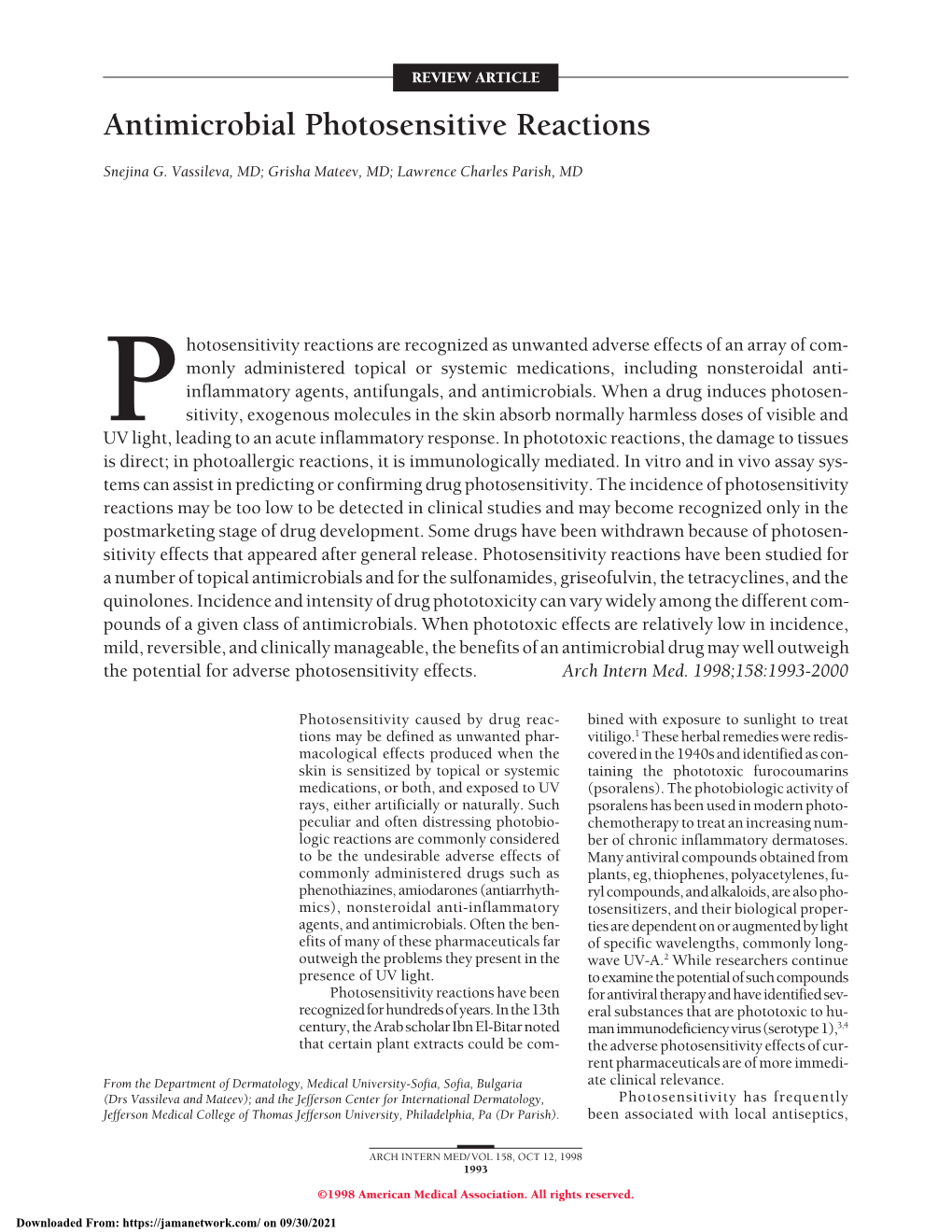 Antimicrobial Photosensitive Reactions