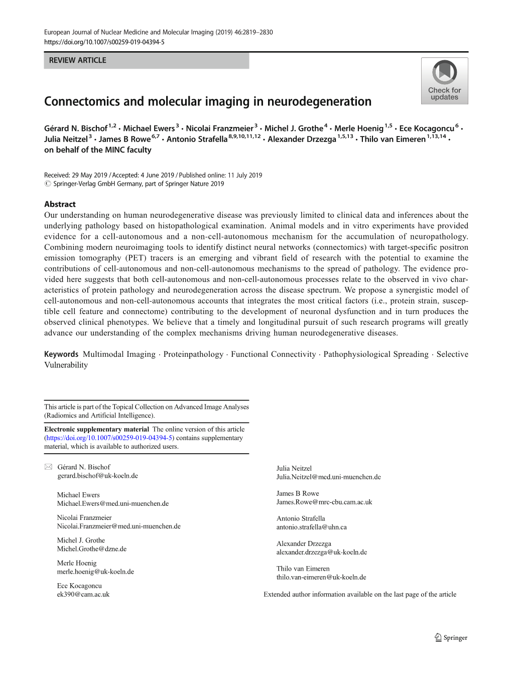 Connectomics and Molecular Imaging in Neurodegeneration