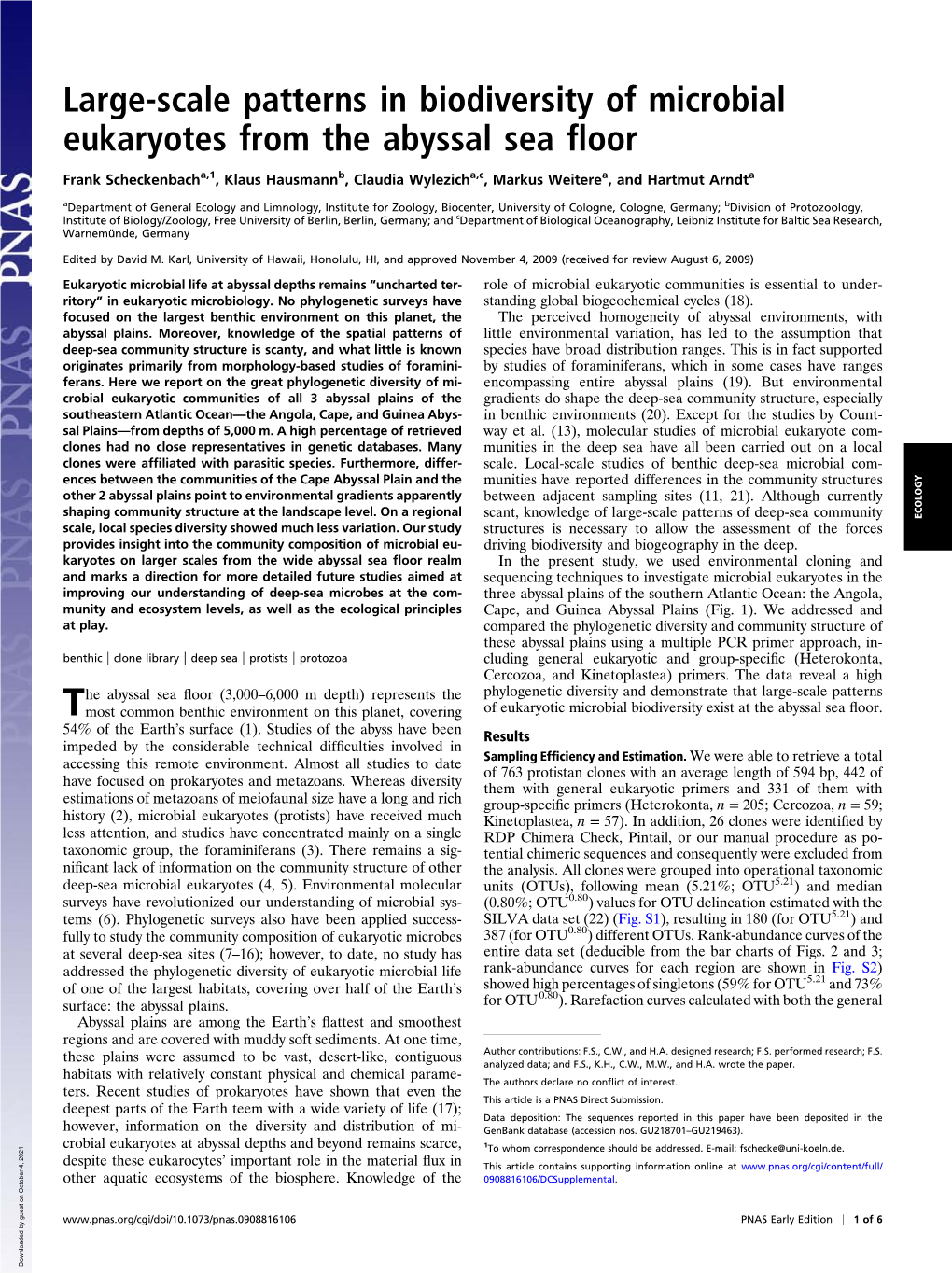 Large-Scale Patterns in Biodiversity of Microbial Eukaryotes from the Abyssal Sea ﬂoor