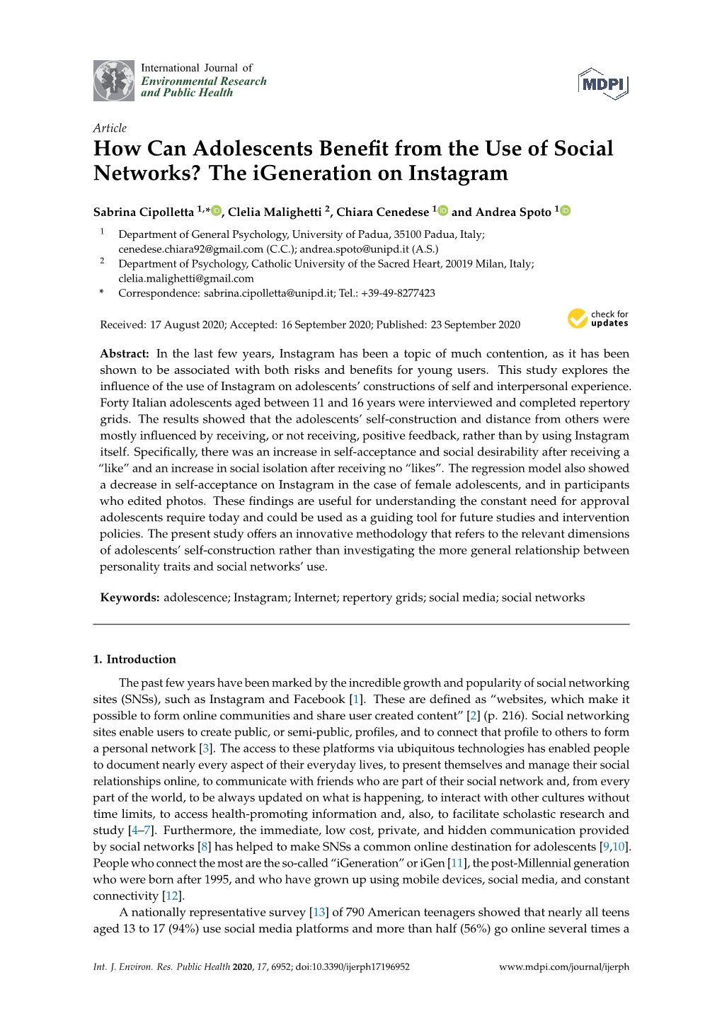 How Can Adolescents Benefit from the Use of Social Networks?