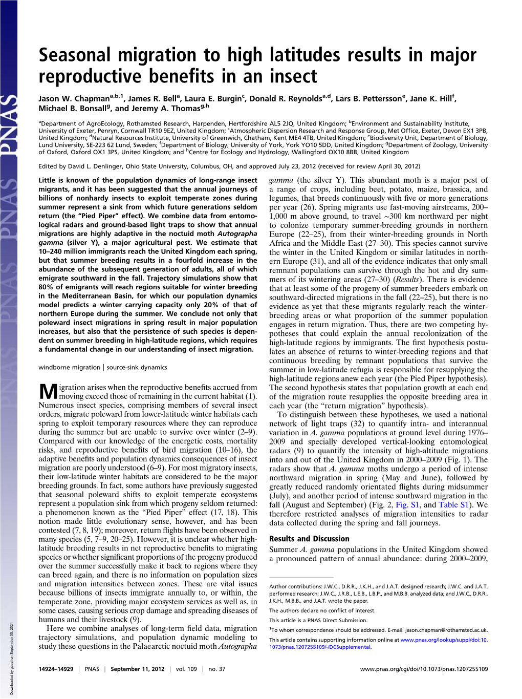 Seasonal Migration to High Latitudes Results in Major Reproductive Beneﬁts in an Insect