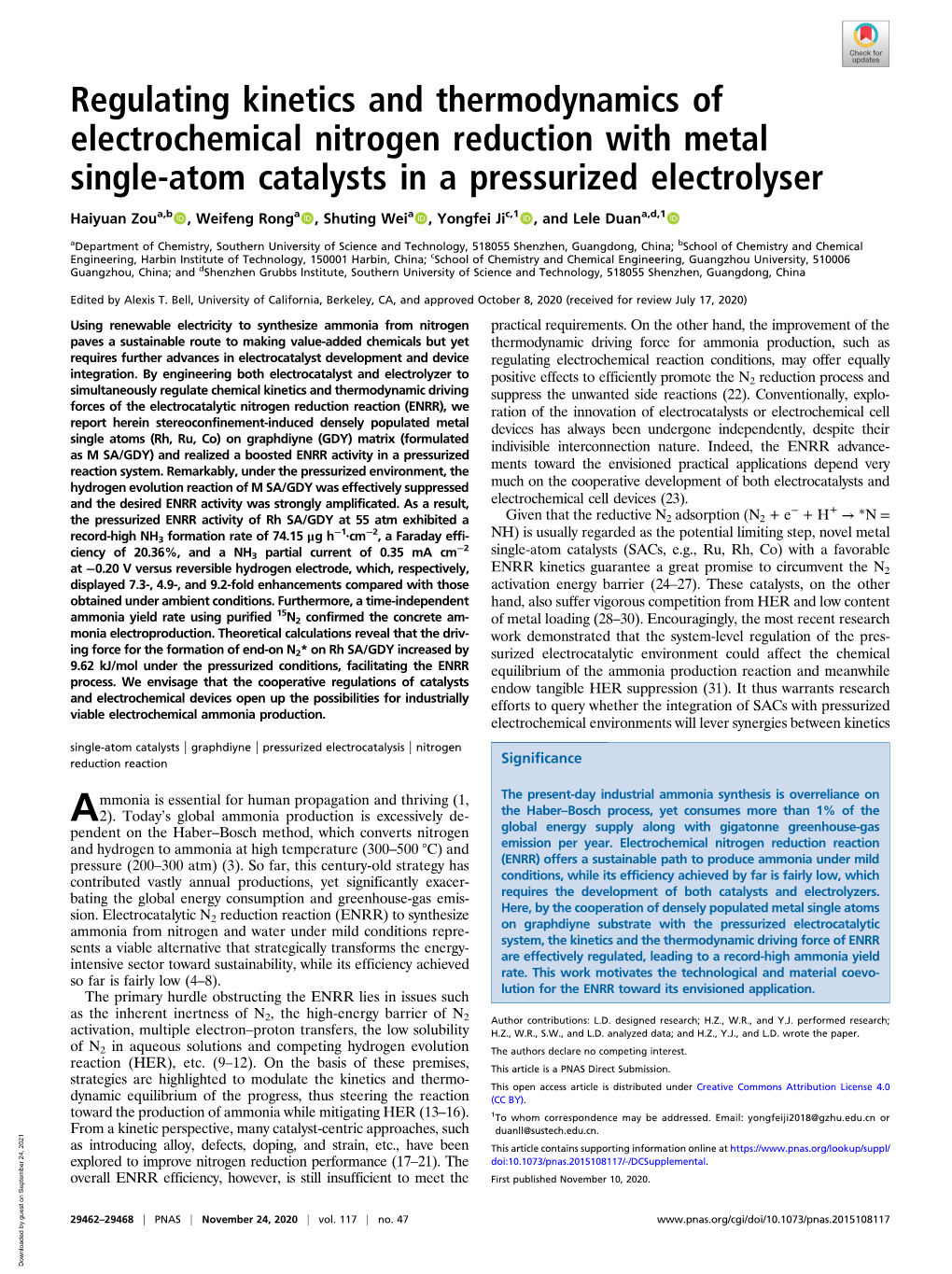 Regulating Kinetics and Thermodynamics of Electrochemical Nitrogen Reduction with Metal Single-Atom Catalysts in a Pressurized Electrolyser