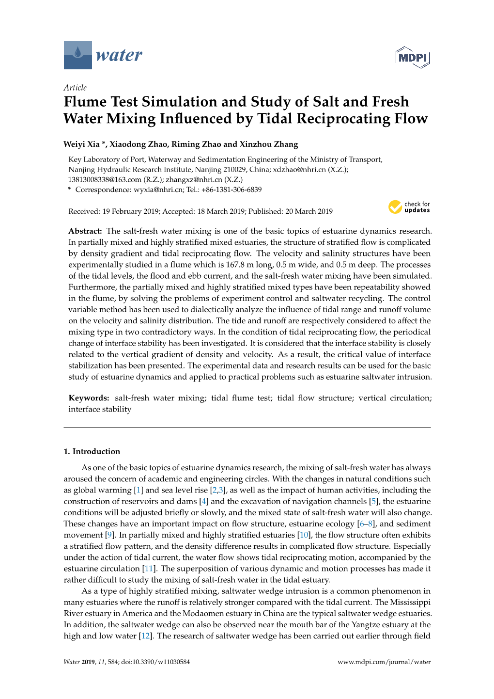 Flume Test Simulation and Study of Salt and Fresh Water Mixing Inﬂuenced by Tidal Reciprocating Flow