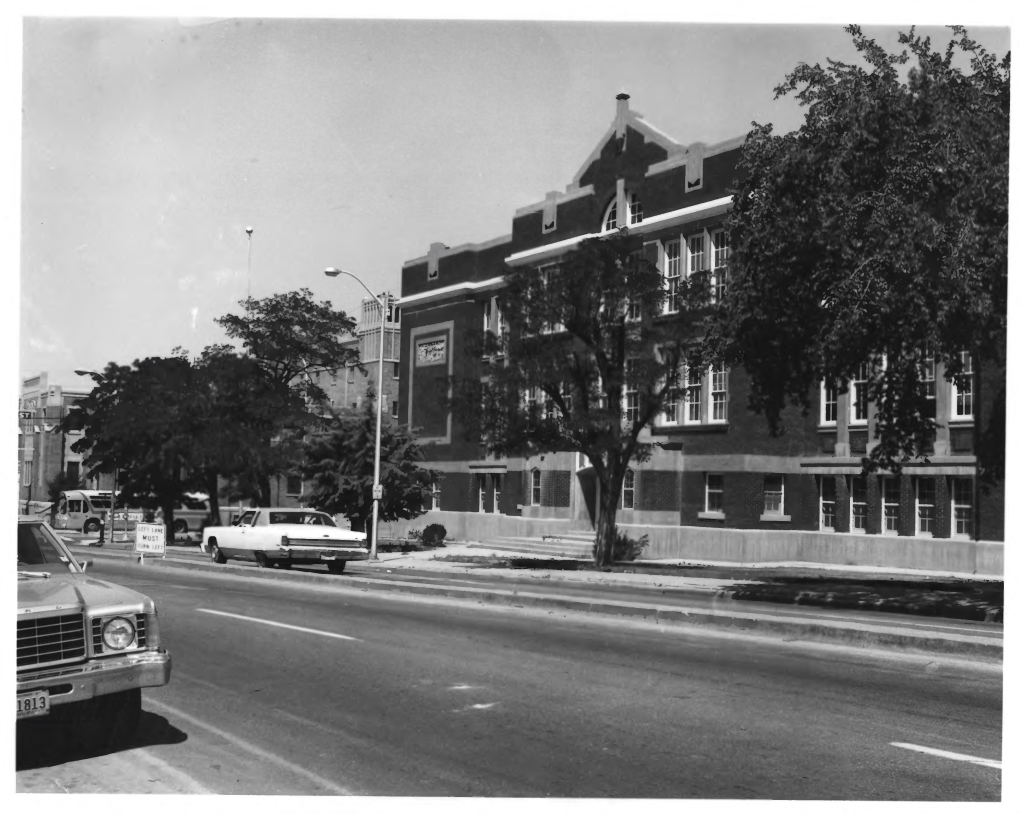 1978 Albuquerque High School, 110 Broadway Nc Huning Highlands Historic District ( Albuquerque, New Mexico