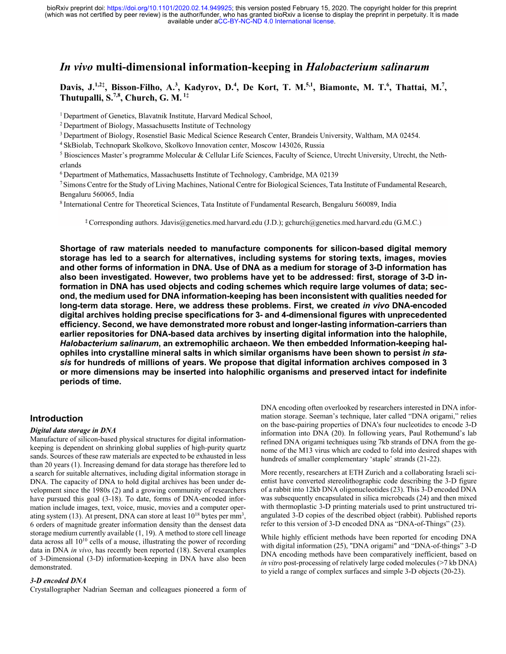 In Vivo Multi-Dimensional Information-Keeping in Halobacterium Salinarum