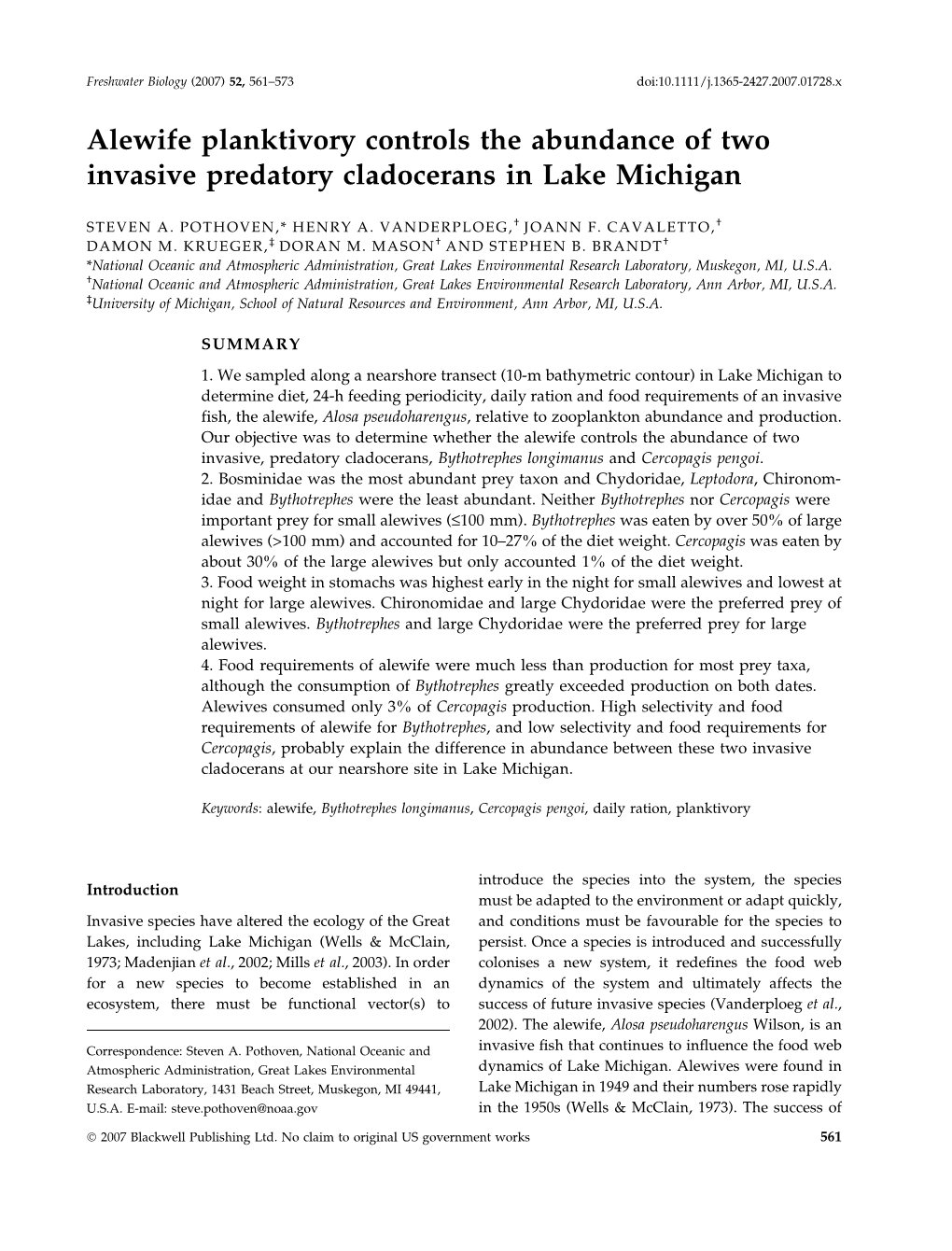 Alewife Planktivory Controls the Abundance of Two Invasive Predatory Cladocerans in Lake Michigan