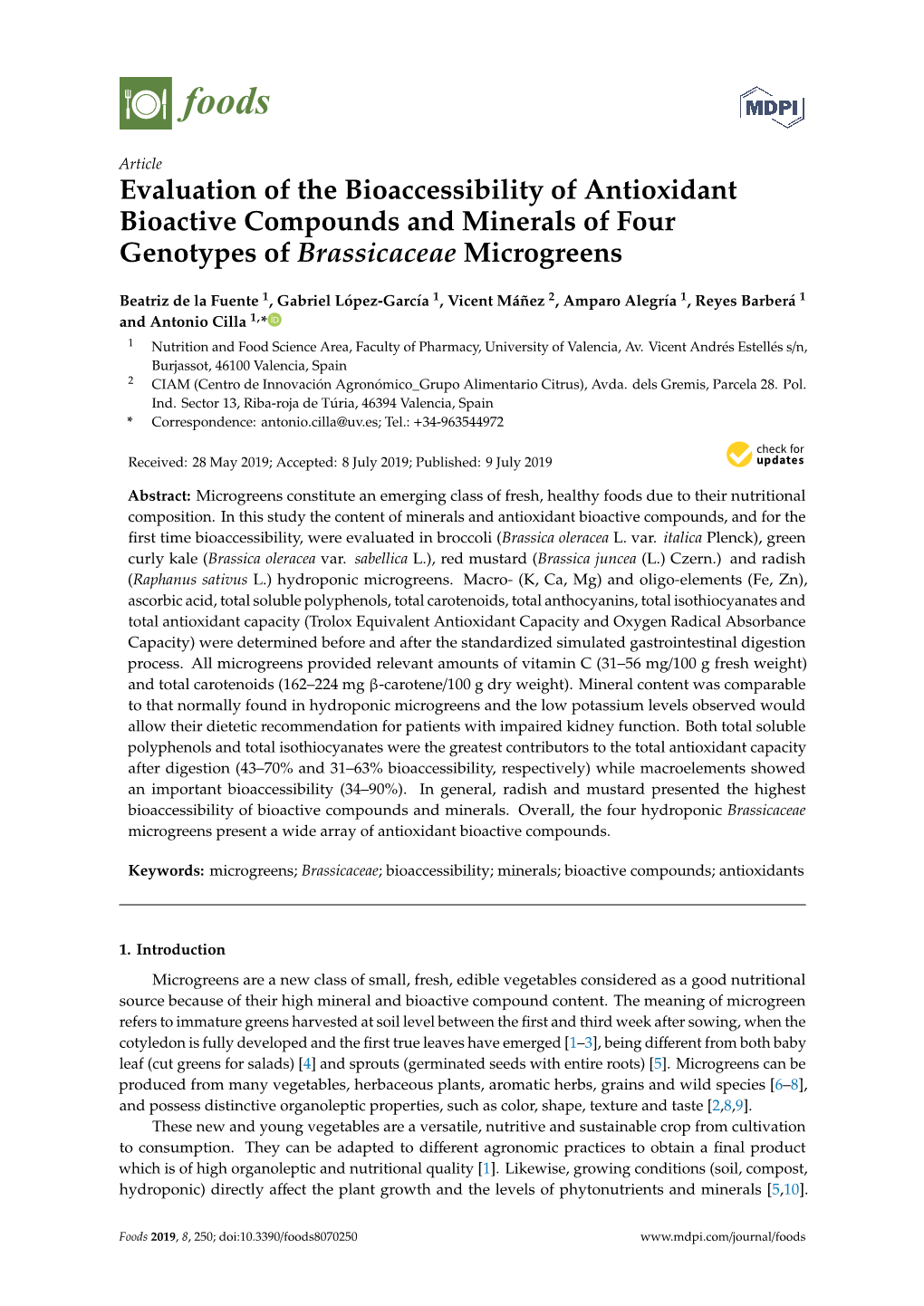 Evaluation of the Bioaccessibility of Antioxidant Bioactive Compounds and Minerals of Four Genotypes of Brassicaceae Microgreens