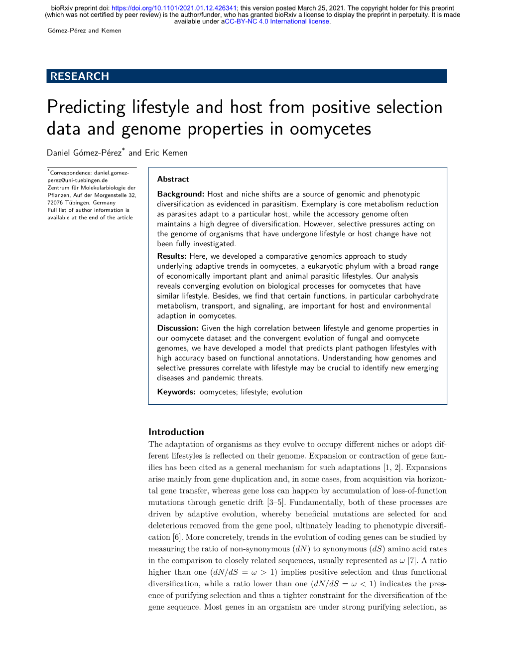 Predicting Lifestyle and Host from Positive Selection Data and Genome Properties in Oomycetes