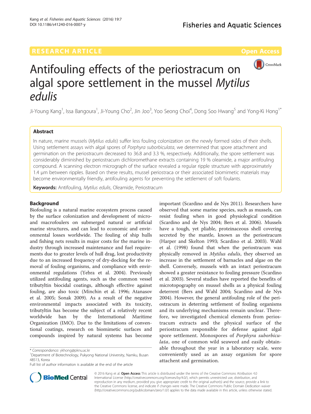 Antifouling Effects of the Periostracum on Algal Spore Settlement in the Mussel Mytilus Edulis