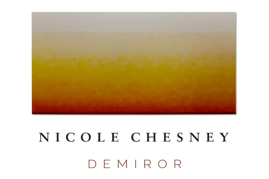 D E M I R O R Nicole Chesney D E M I R O R