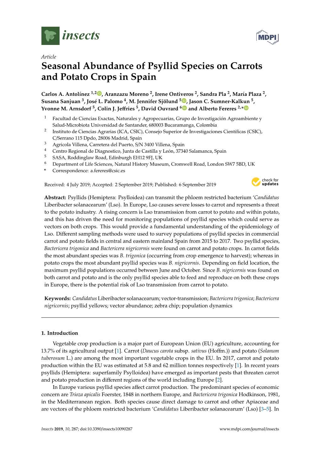 Seasonal Abundance of Psyllid Species on Carrots and Potato Crops in Spain